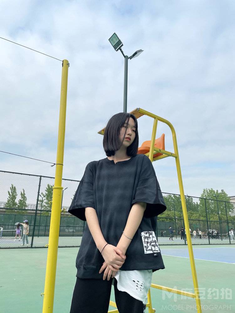 校园模特