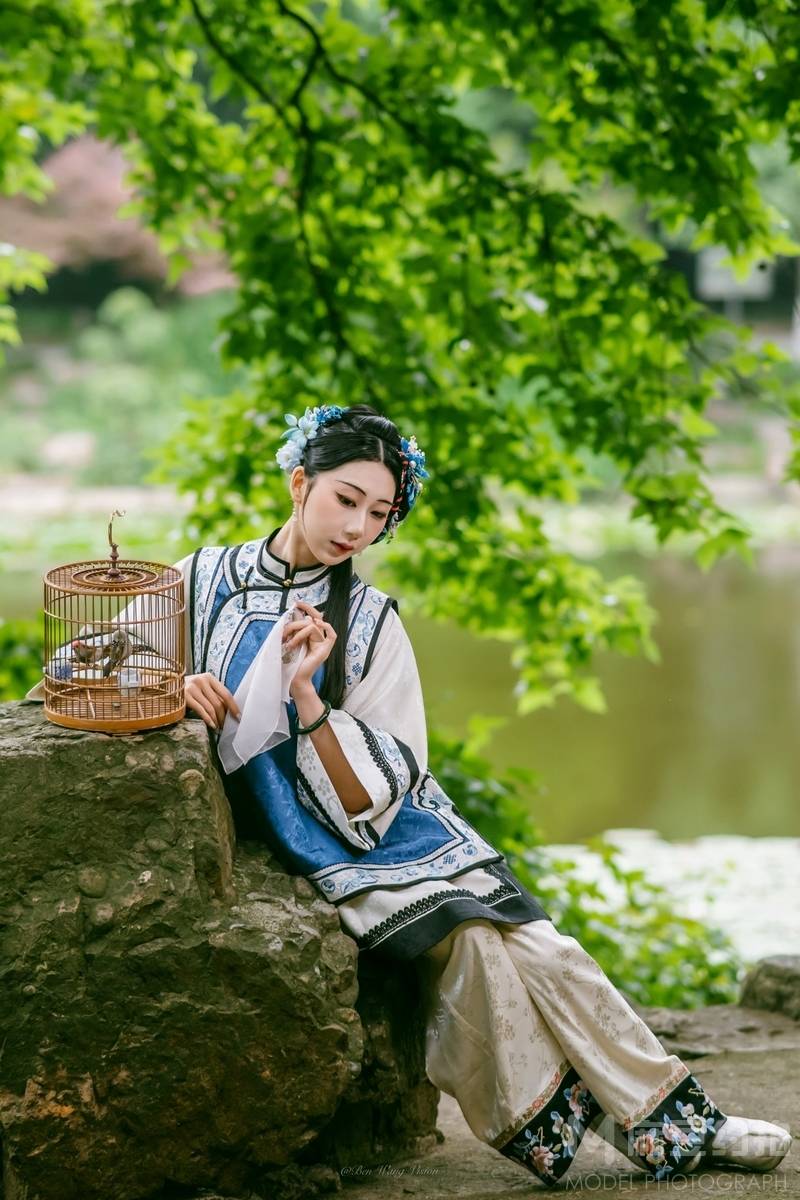 汉服模特