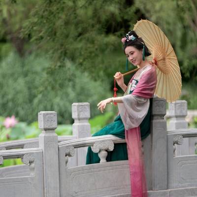 汉服模特