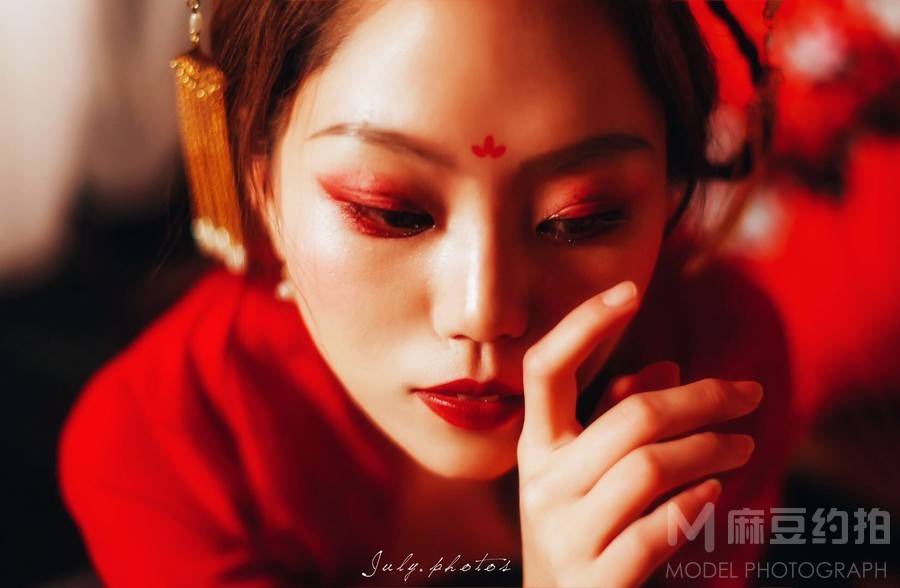 妆容模特