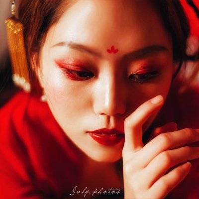 妆容模特