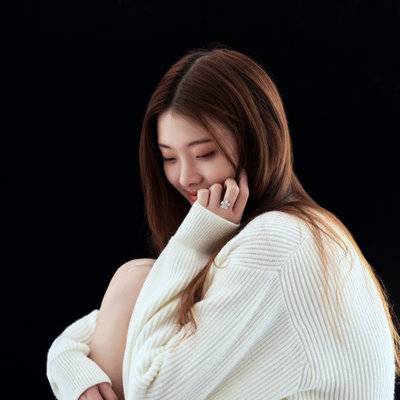 黑白模特