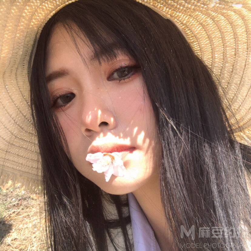 纪实模特