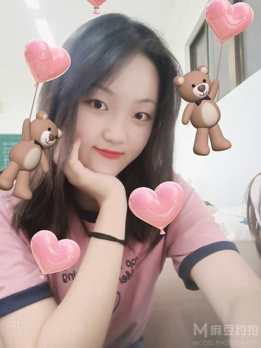 校园模特