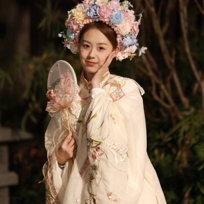 汉服模特
