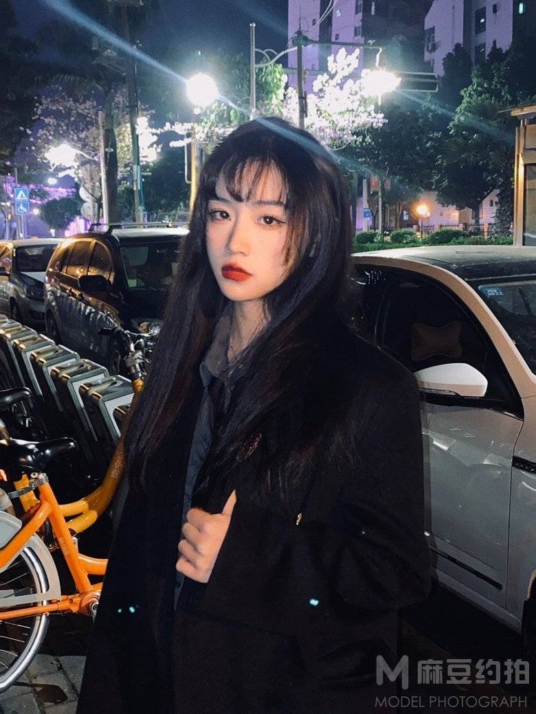 夜景模特