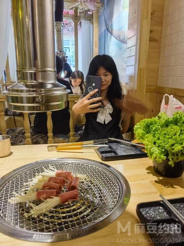 清新模特