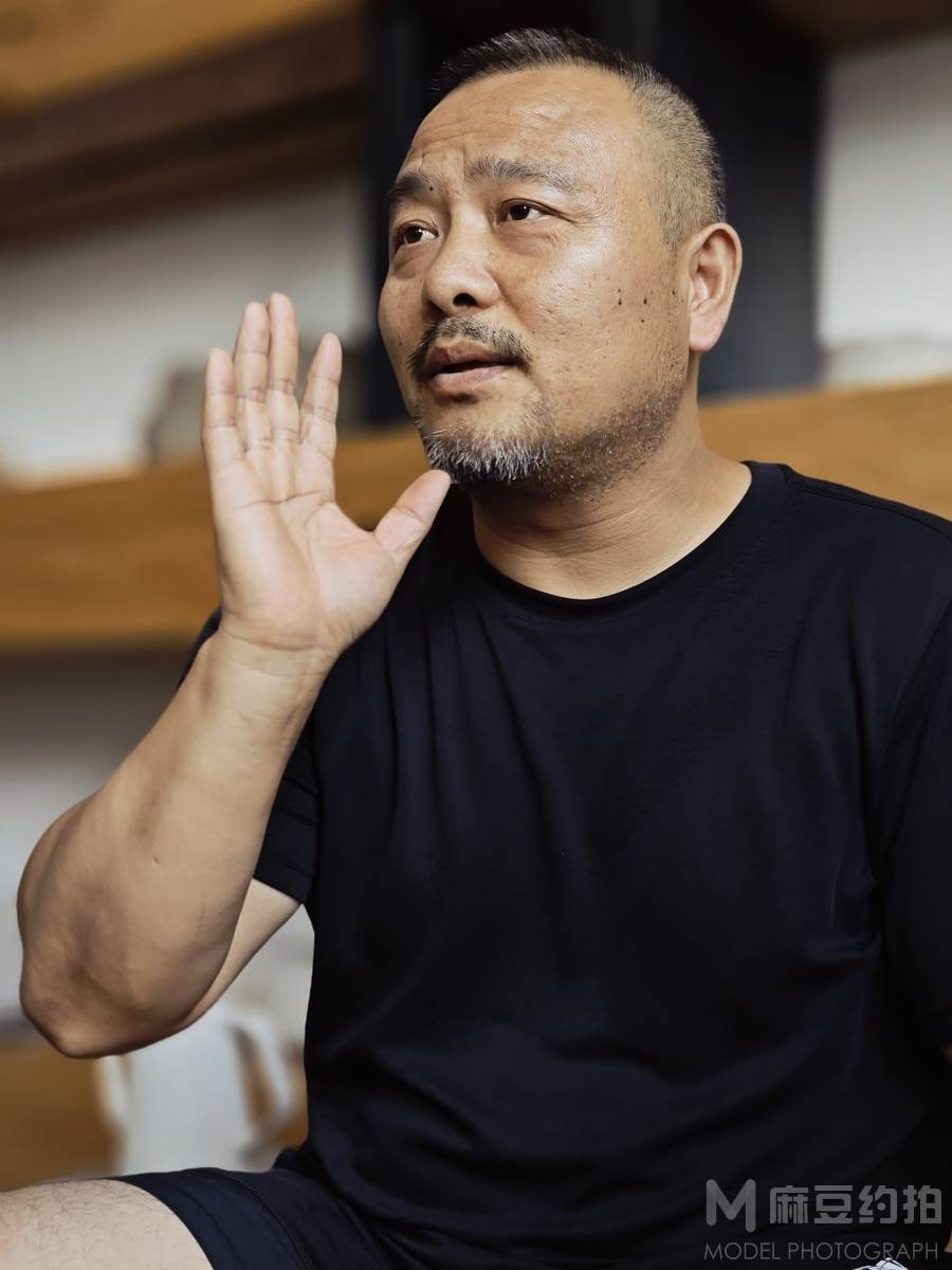 纪实模特