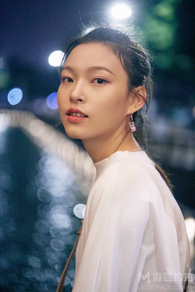 胶片模特