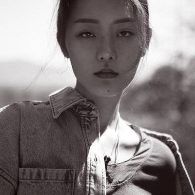 黑白模特