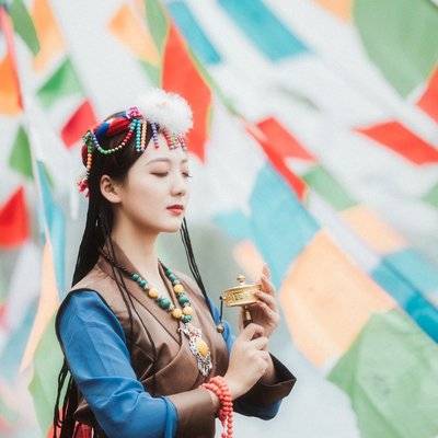 汉服模特