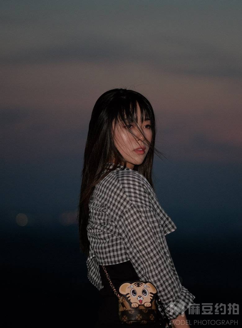 夜景模特