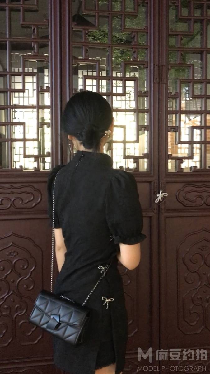 民国模特