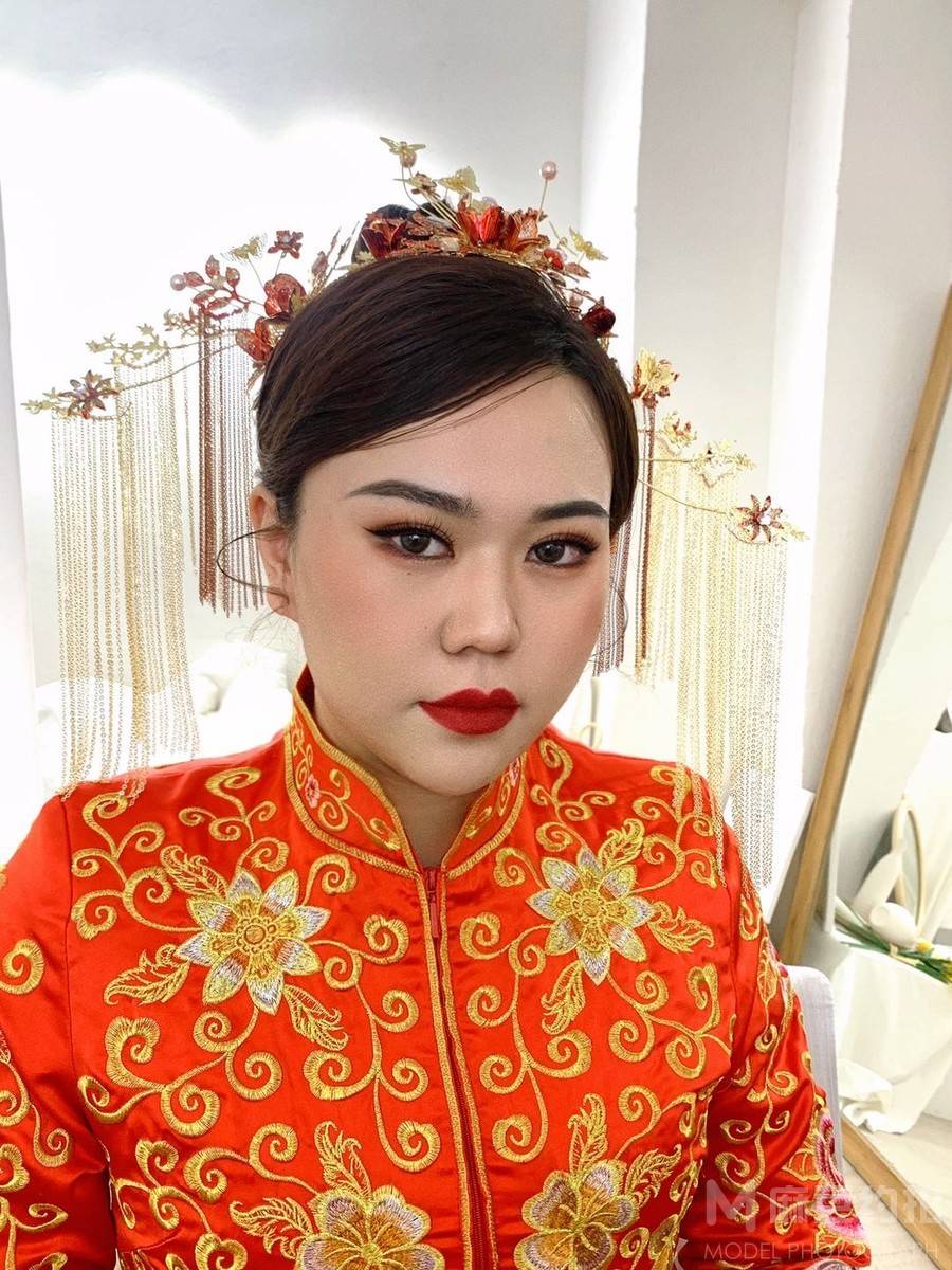 妆容模特