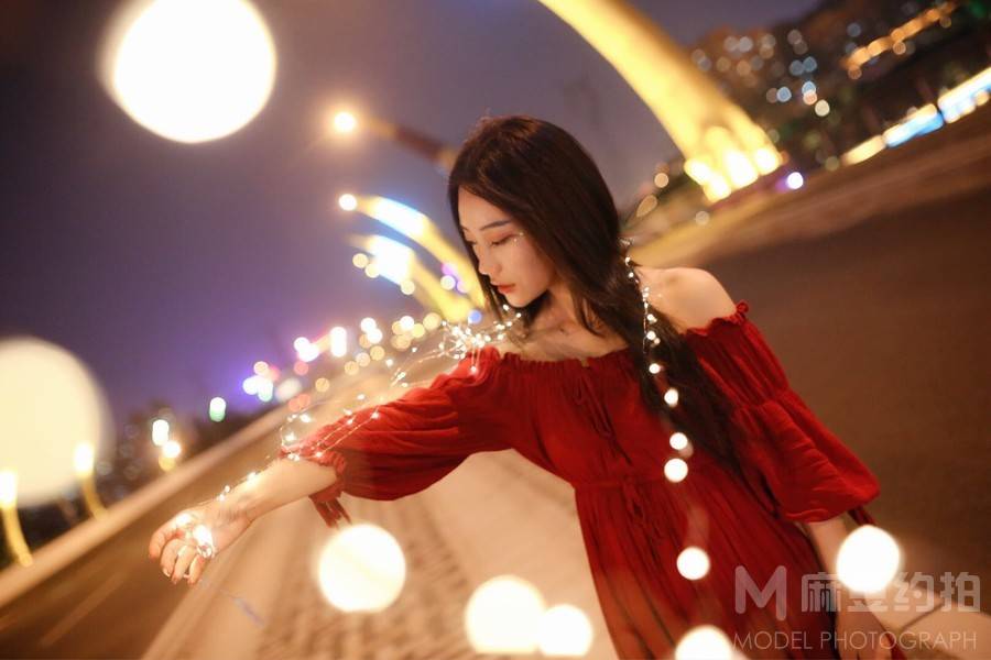 夜景模特