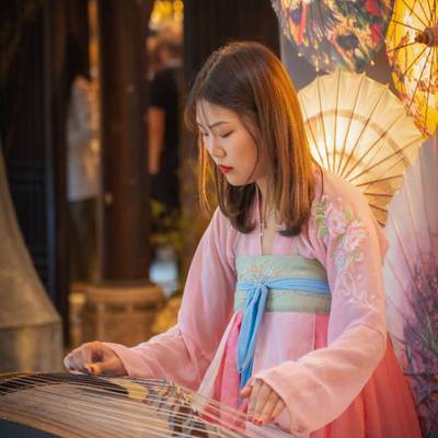 汉服模特