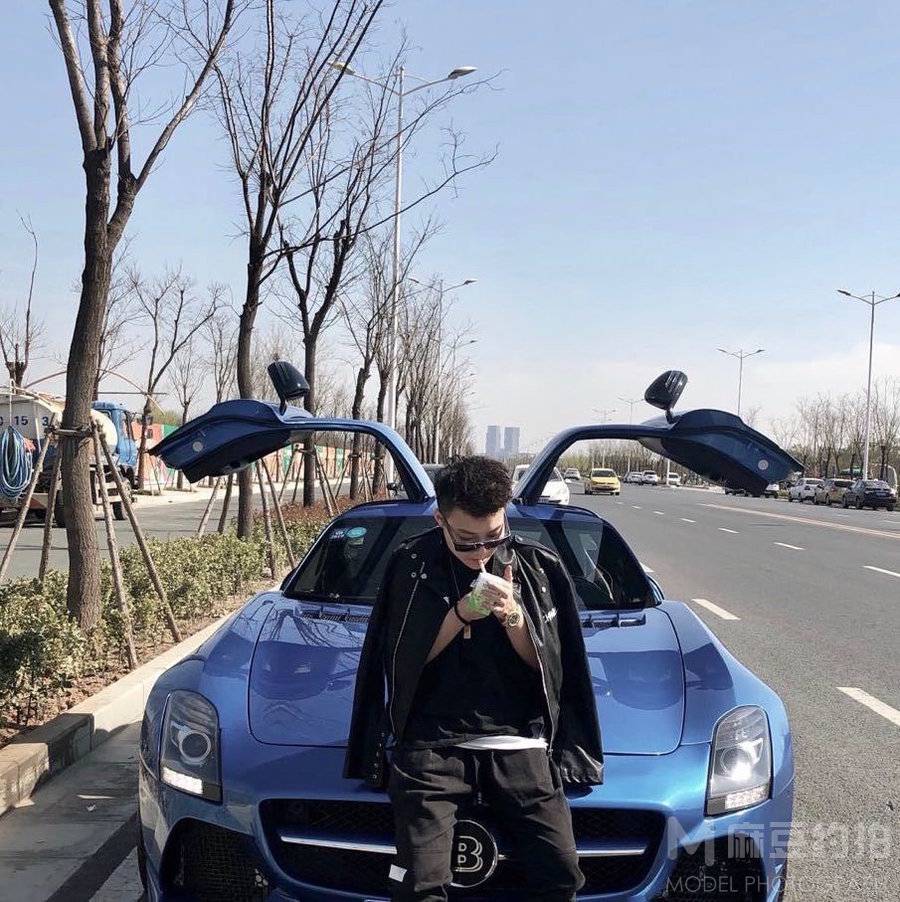 暗黑模特