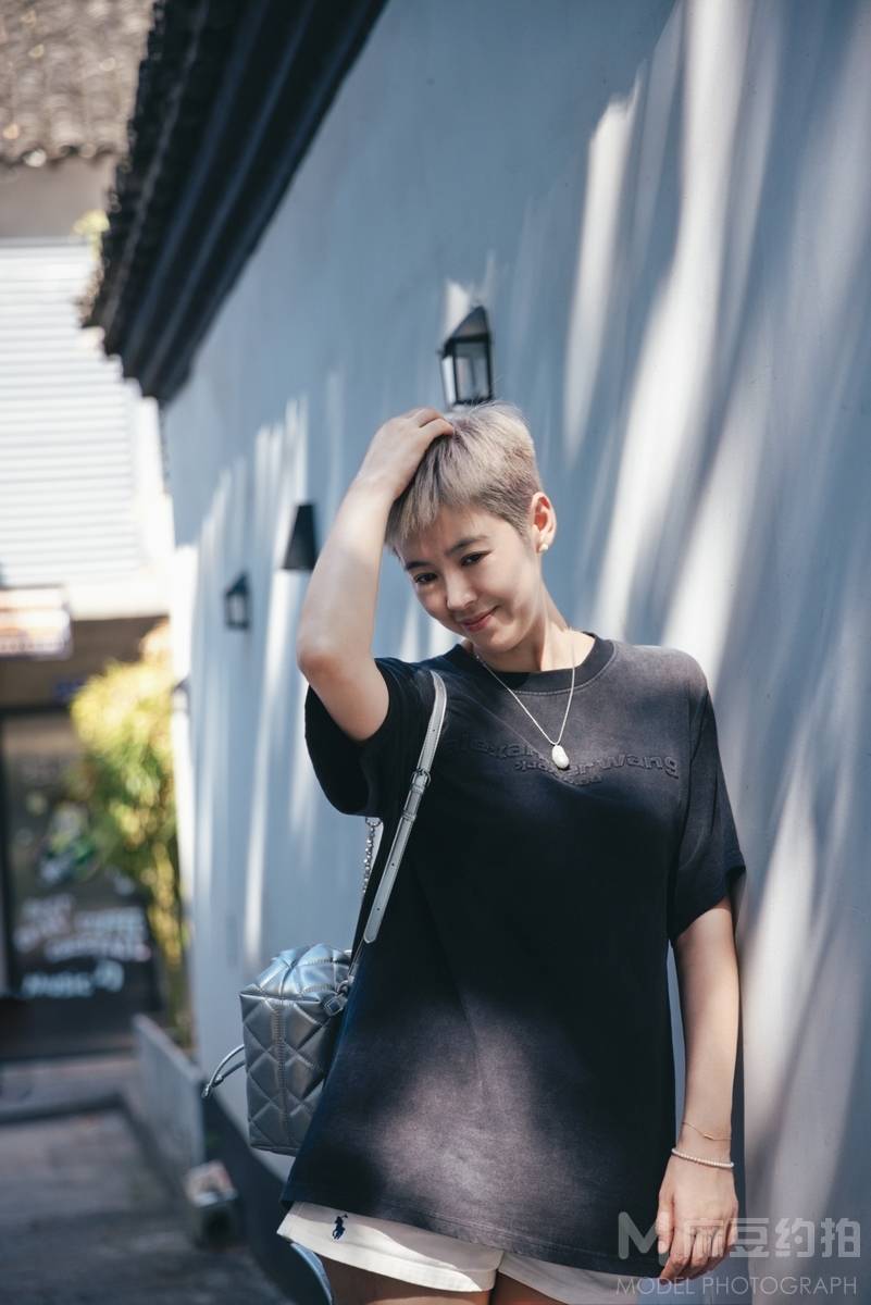 宝丽来模特