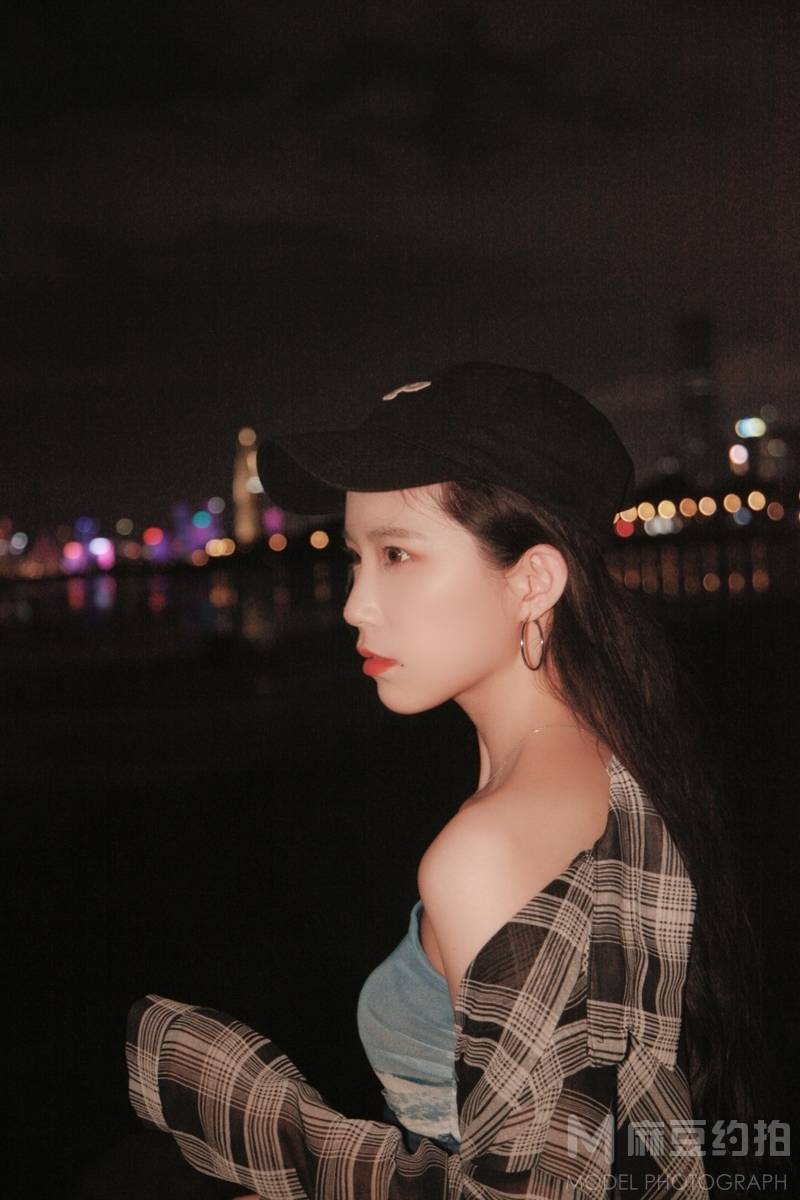 夜景模特