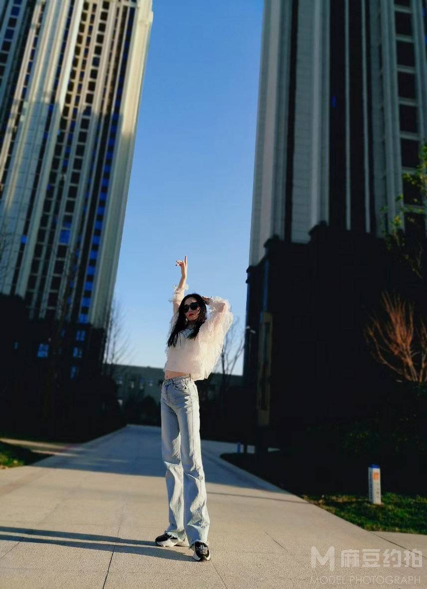 清新模特