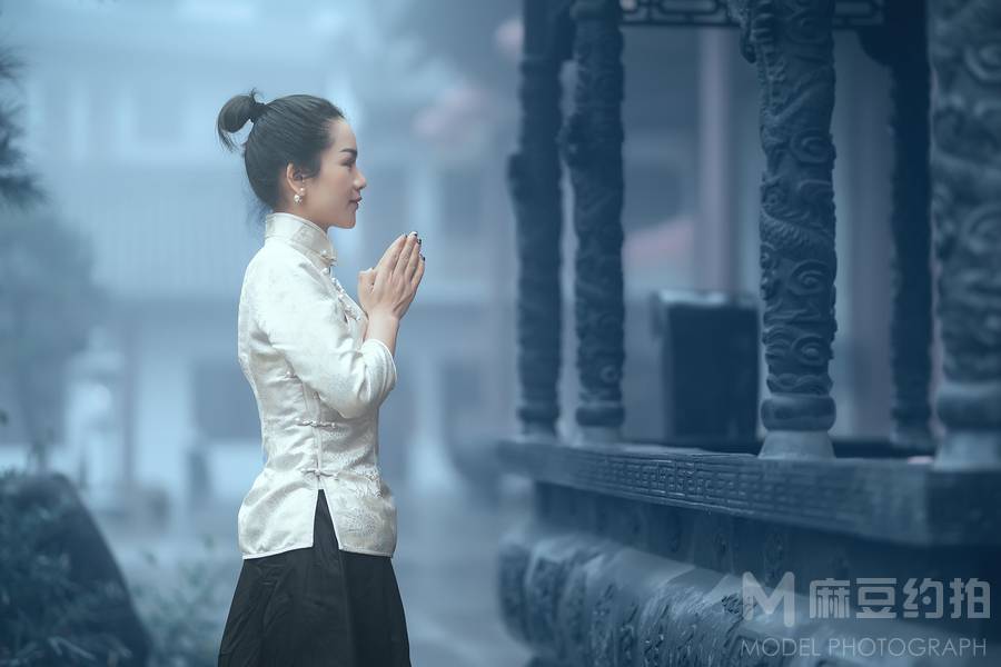 清新模特
