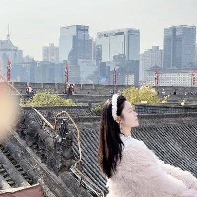 黑白模特