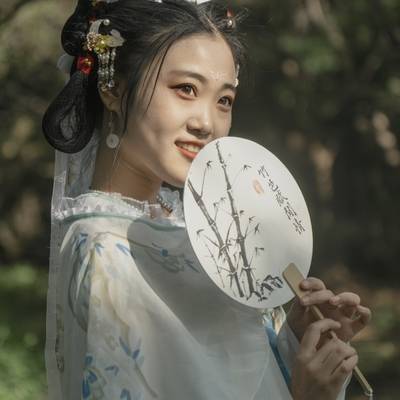 汉服模特