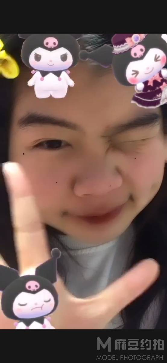 情绪模特