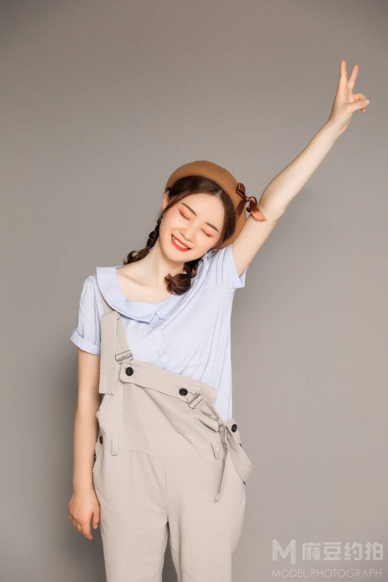 清新模特