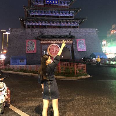 夜景模特