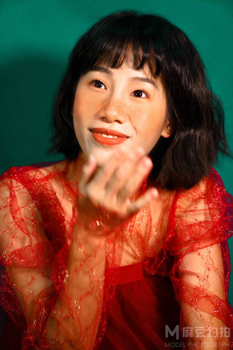 妆容模特