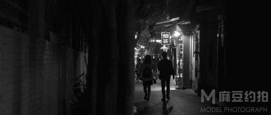 夜景模特