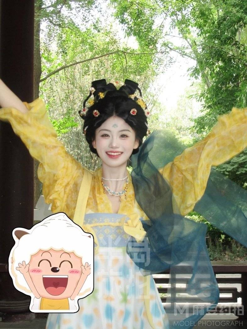 汉服模特