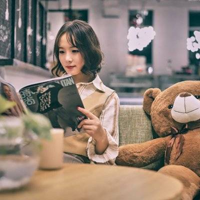 情绪模特