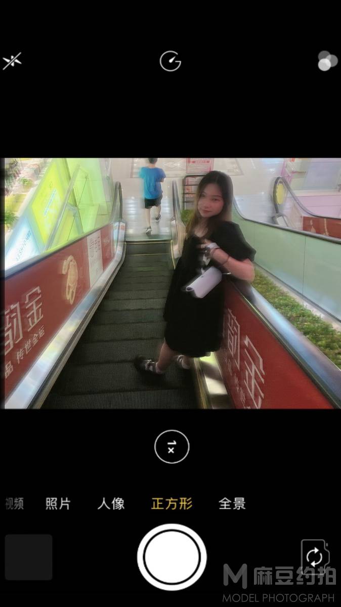 校园模特