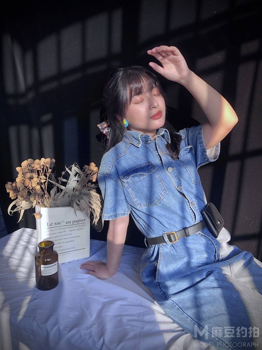 纪实模特