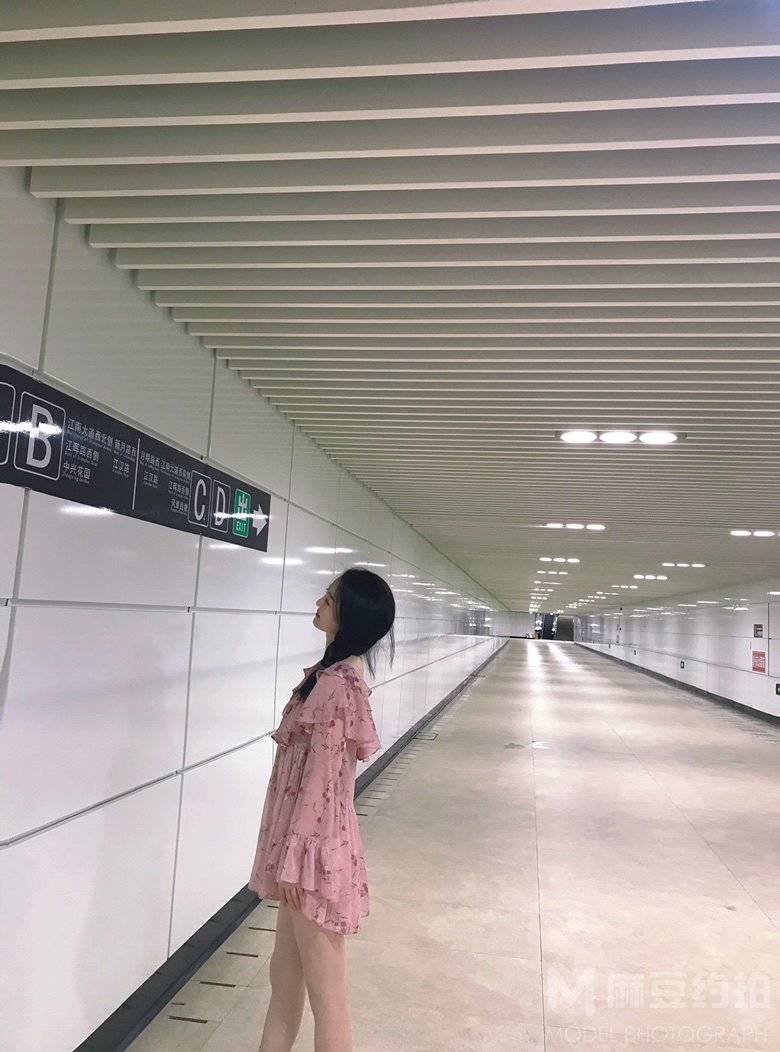 民国模特