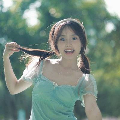 清新模特
