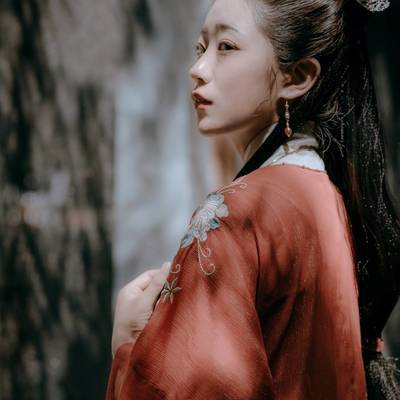 情绪模特