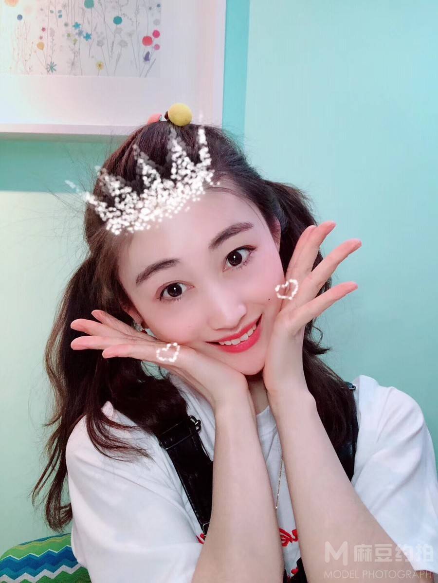 清新模特