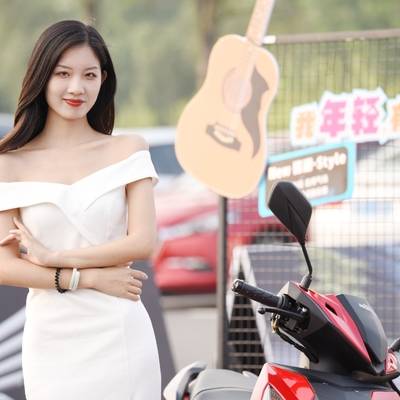 清新模特