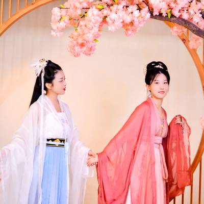 汉服模特