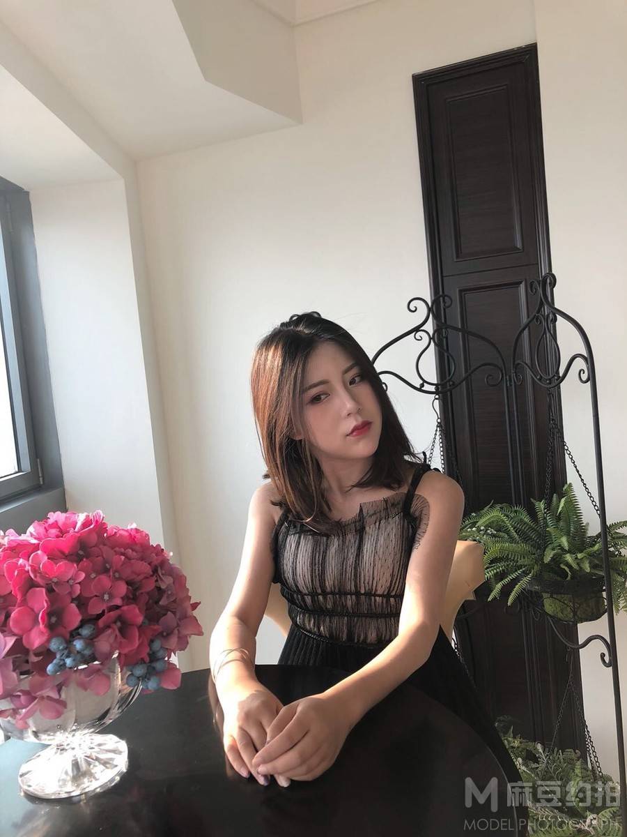 纪实模特