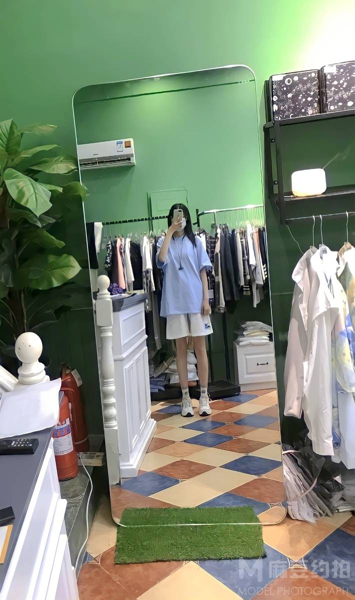 少女模特