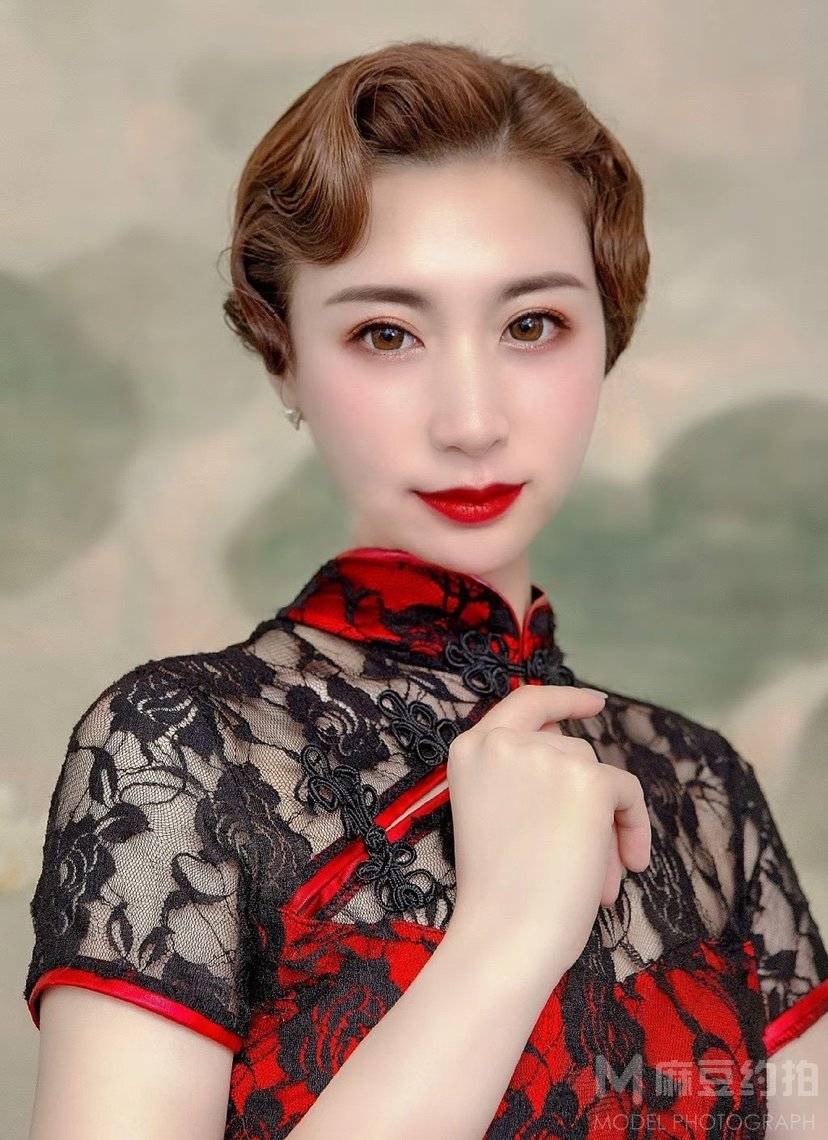 旗袍模特