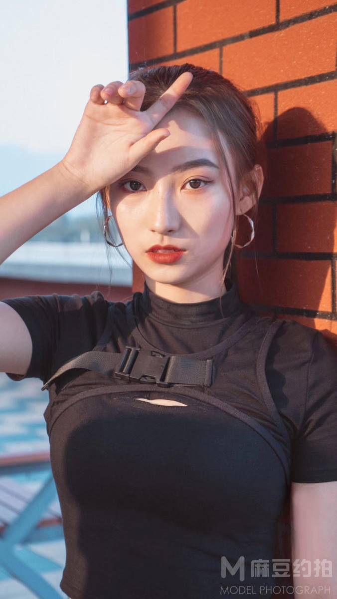 胶片模特