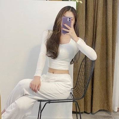 黑白模特