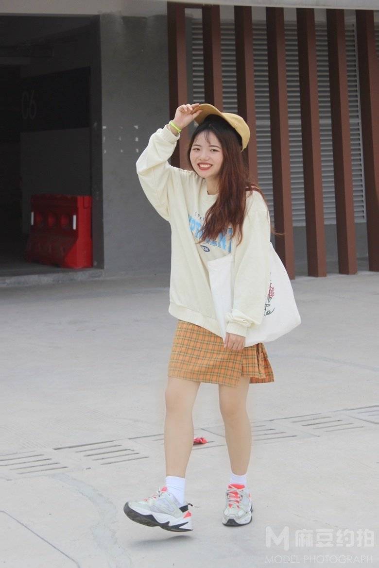 校园模特