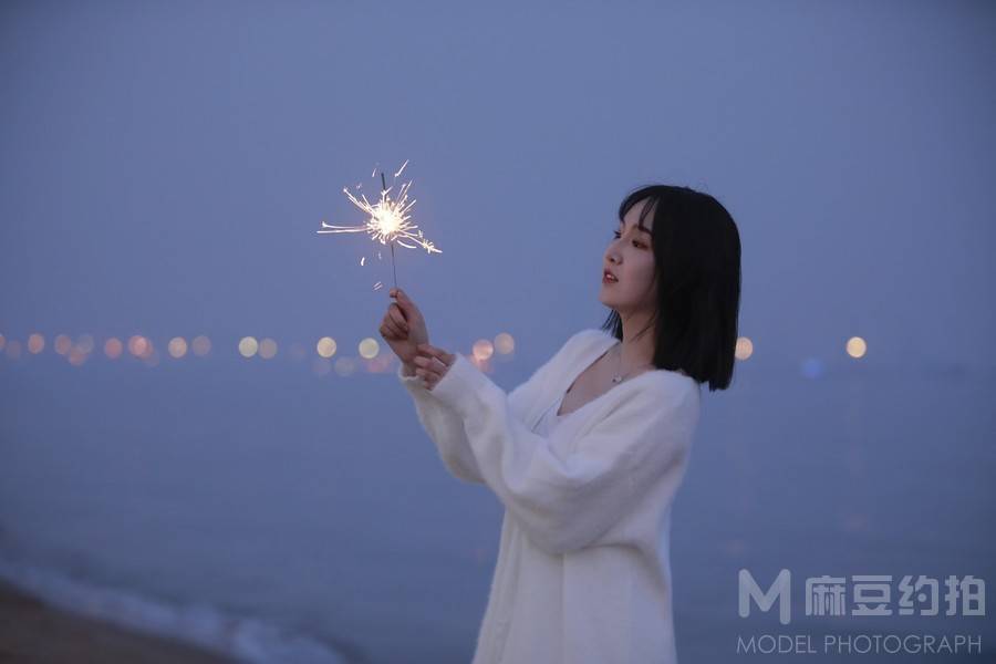 夜景模特