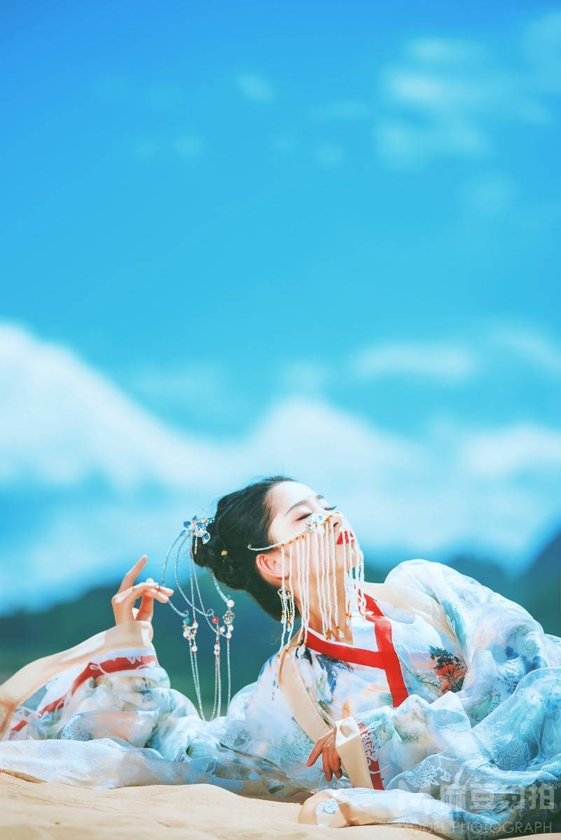 妆容模特